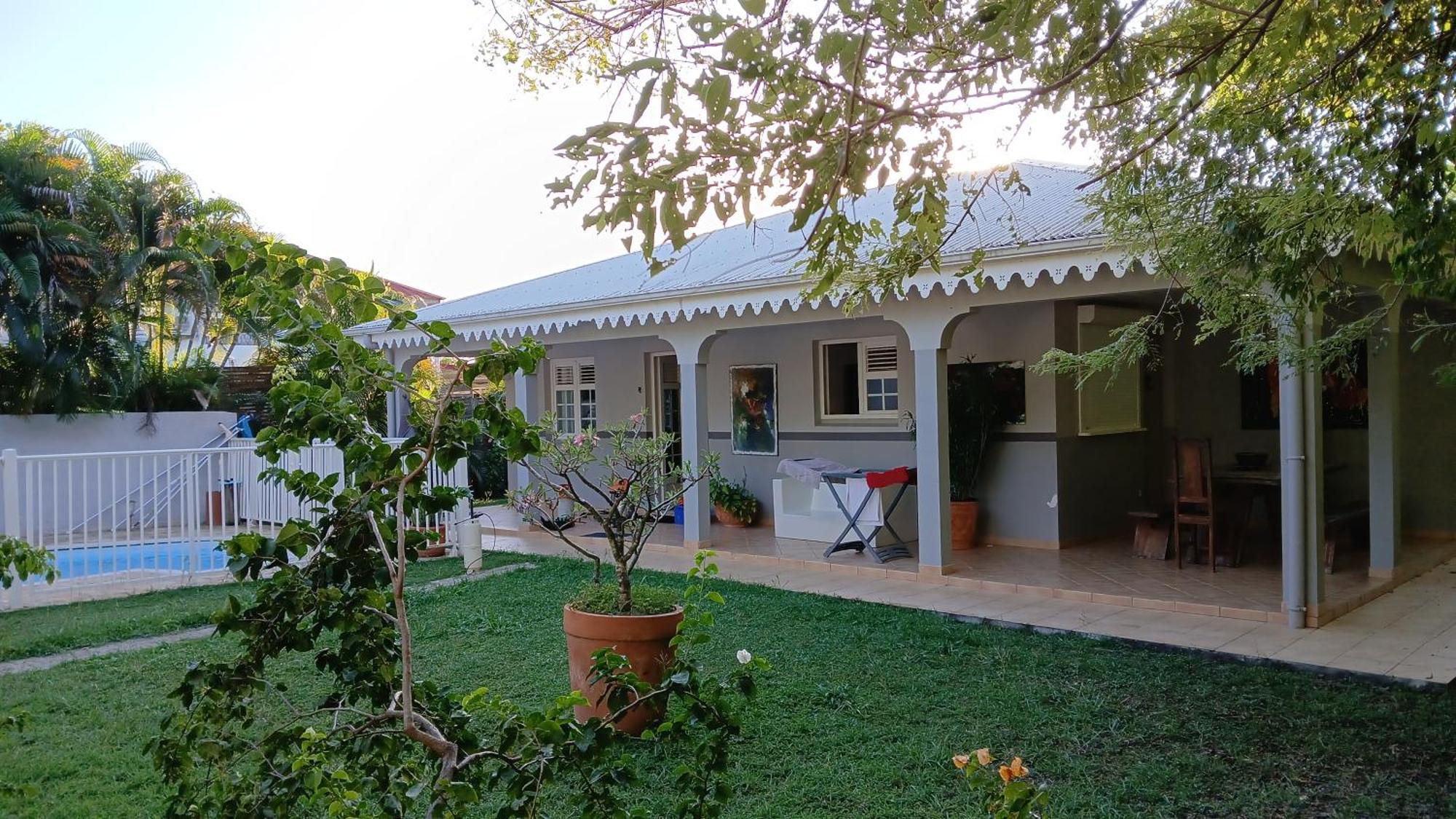 Villa Emmanuel Le Plaisir Des Vacances Sainte-Luce Luaran gambar